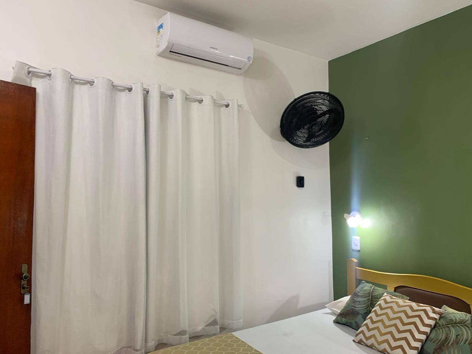 Happy Hostel E Pousada باراكورو الغرفة الصورة